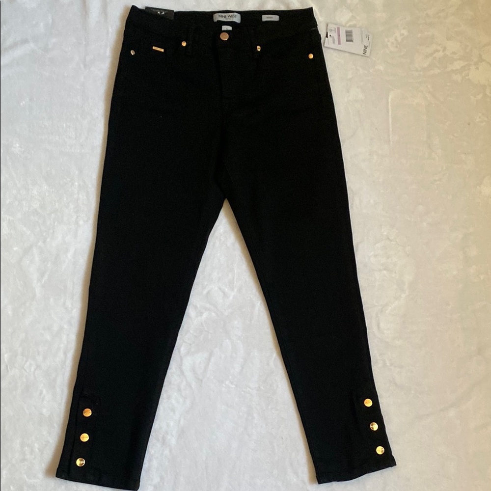 Nine West Black Gold Accented Cropped Jeans